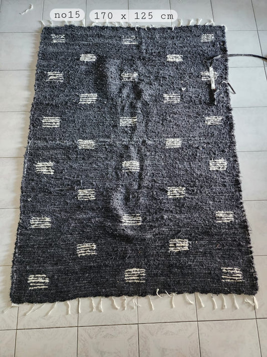 UMANGIN RUG