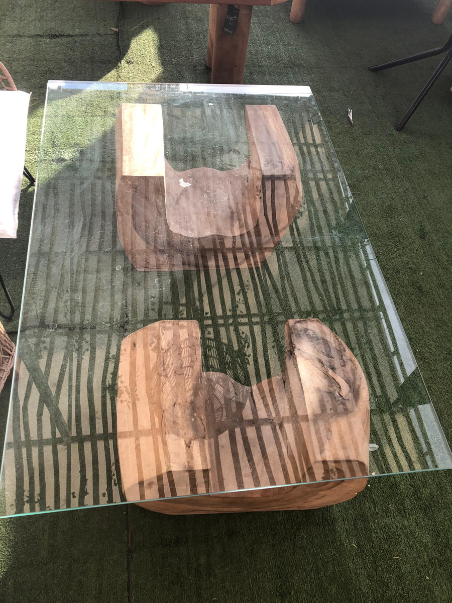 SEPASANG COFFEE TABLE