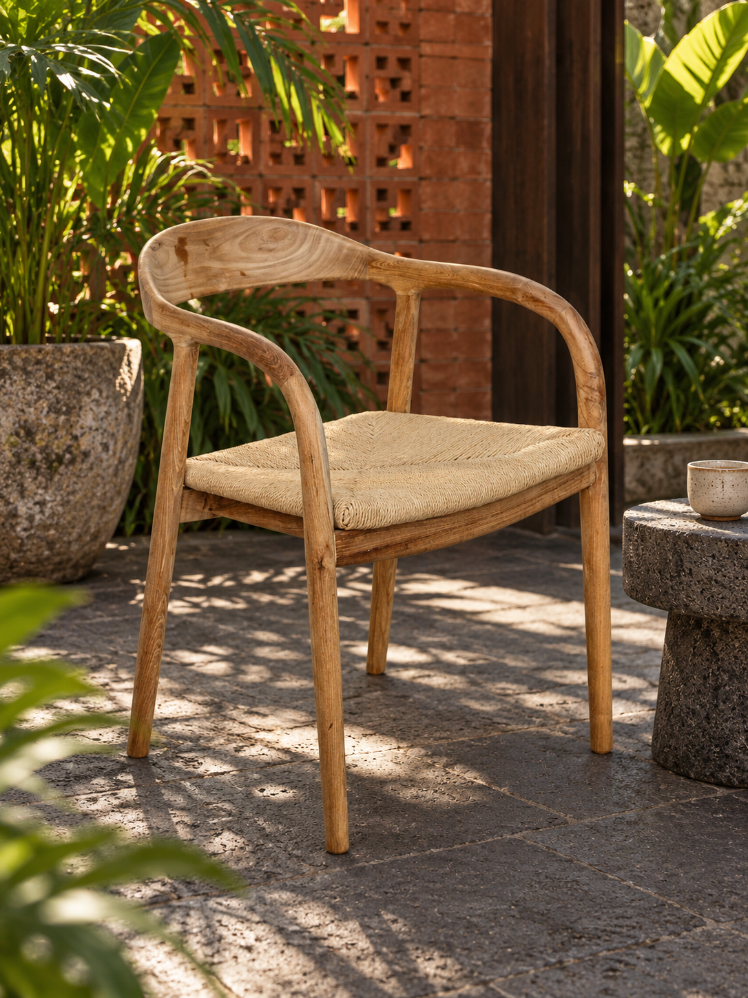 AGERATUM DINING CHAIR