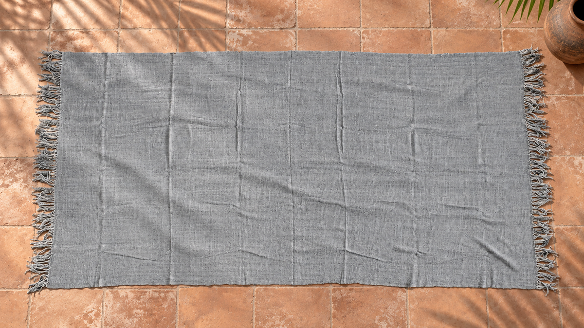 AICHA GR THROW