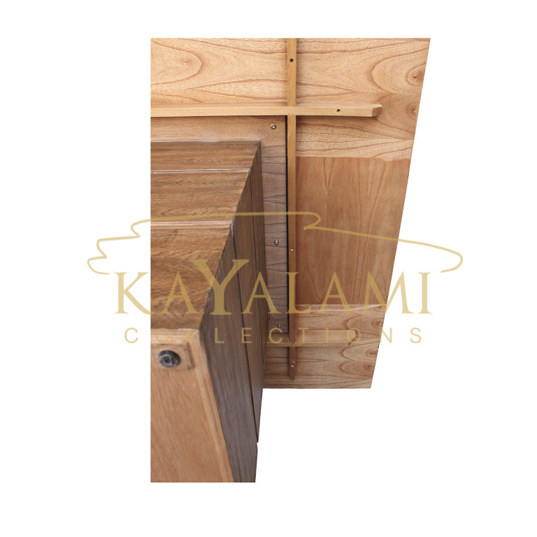 CETATA SQUARE DINING TABLE